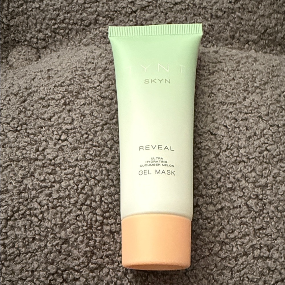 Sky Reveal Ultra Hydrating Gel Mask - Mint and Peach